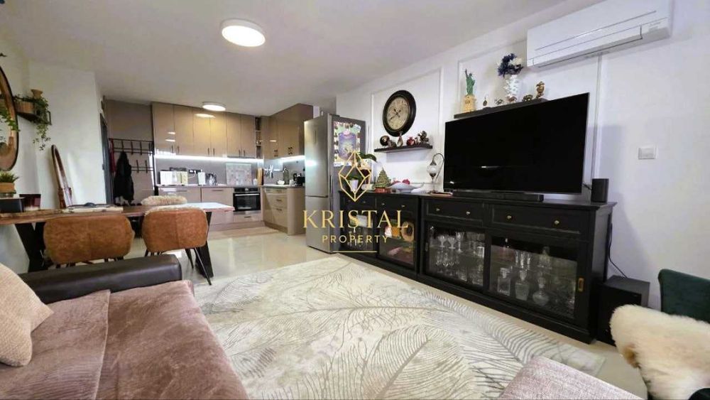 Продава се Тристаен апартамент в Свети Влас - 93 кв.м за 746 €/кв.м - Снимка #4