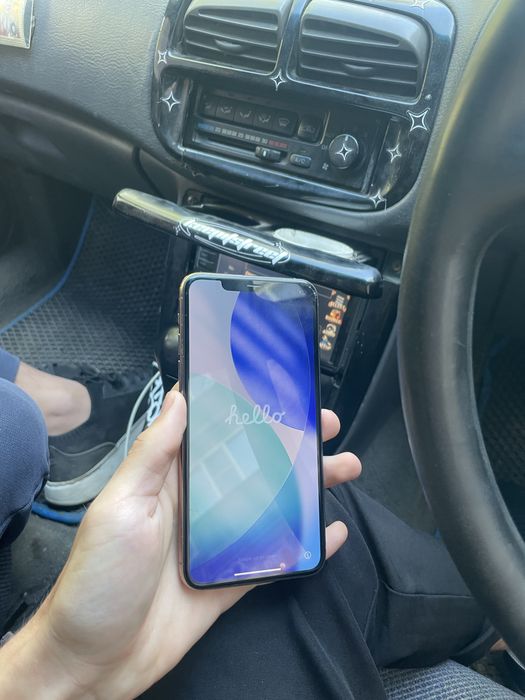 Iphone 11 pro max 64gb 77%