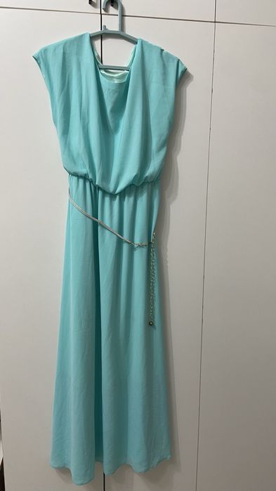 Платья, костюм тройка