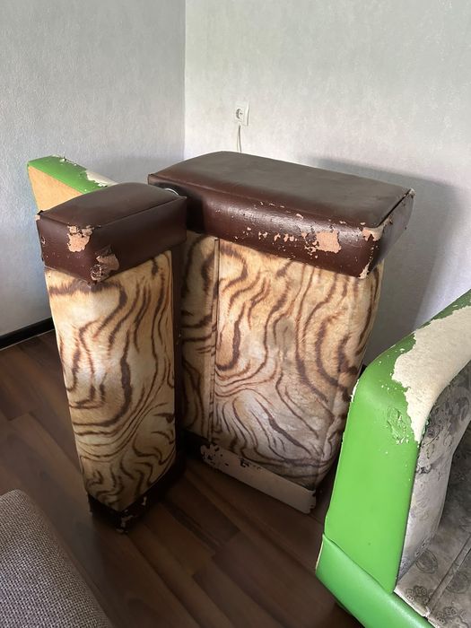 Кухонный уголок и диванчик
