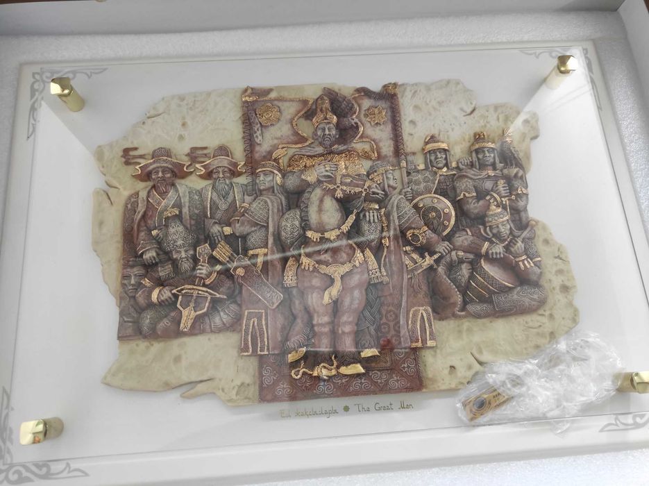 объемная картина под стеклом