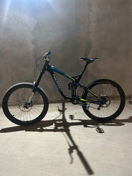 Norco Aurum DH 2013 – Downhill велосипед, Marzocchi, готов за каране