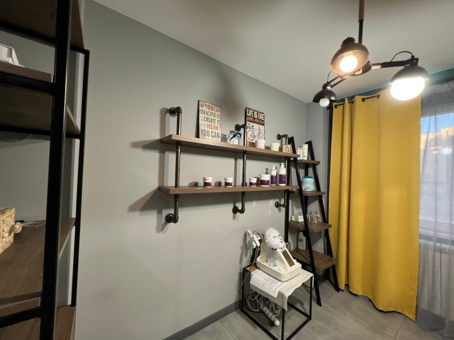 Vand spatiu comercial