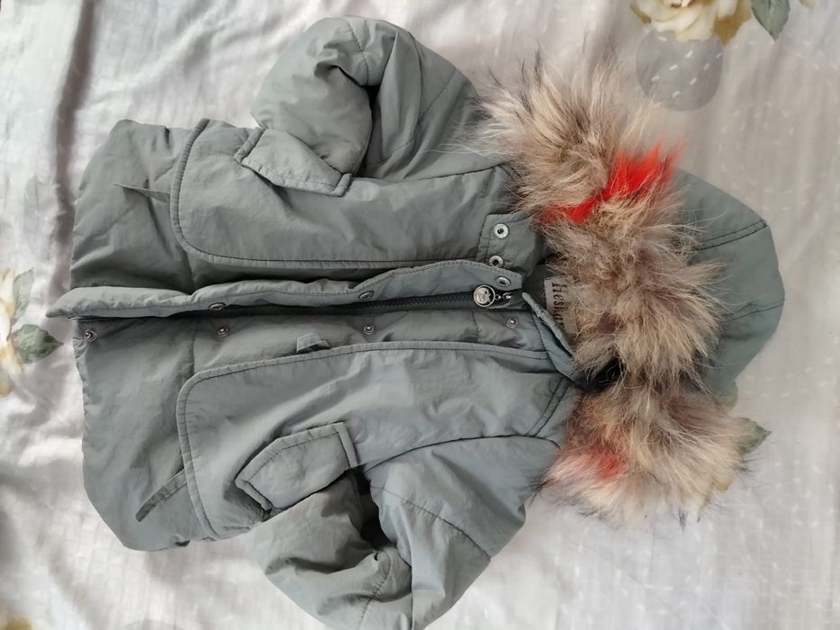Куртка детская в хорошем состояний