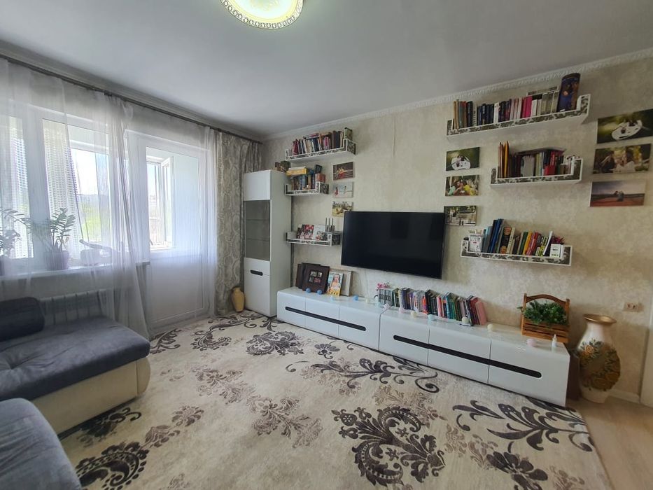 Стенка в гостинную