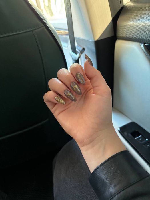 Требуеться модель для маникюра