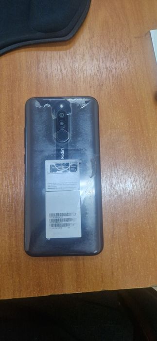 Redmi 8 karobka dakumenti bor