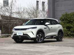 BYD Yuan up smart drive Muddatli tolovga 15%