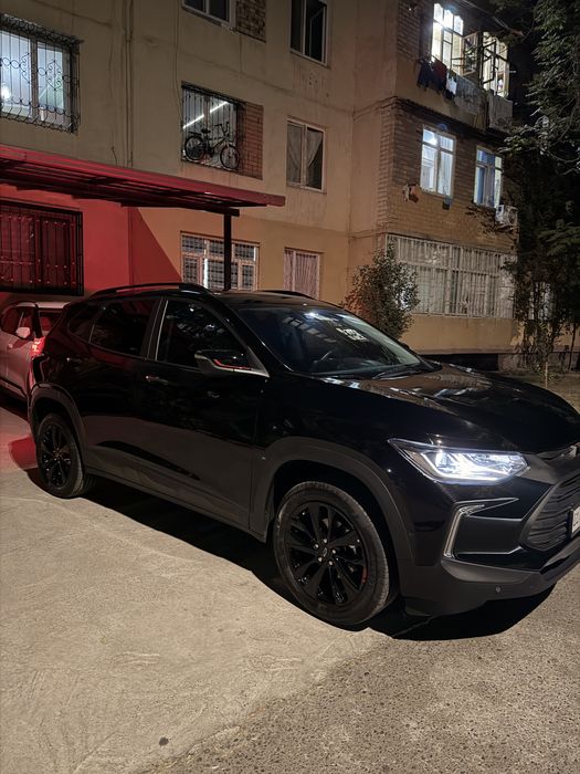 Tracker 2 redline 2025 16,000 km