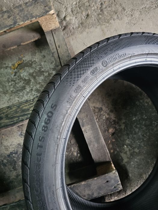 2 anvelope iarna 245 40 19 Continental