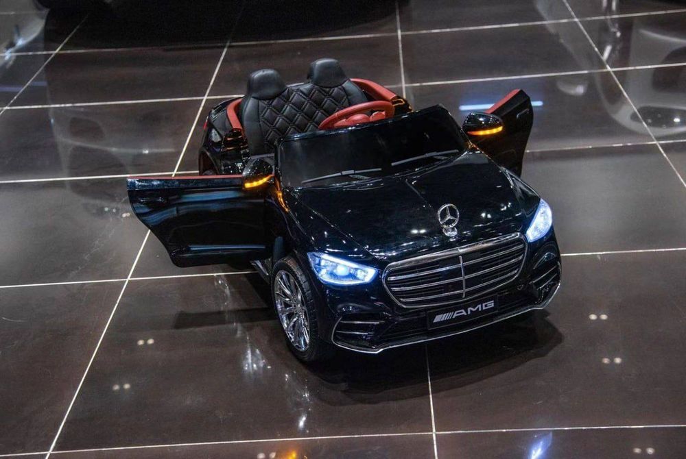 Детский электромобиль Mercedes-Benz 4WD