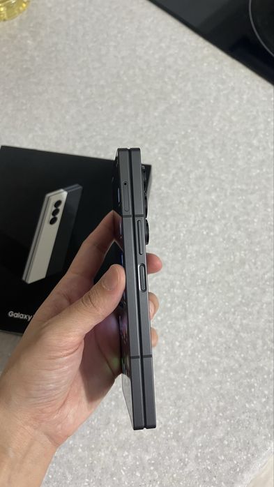 Продам Samsung Galaxy Z Fold6