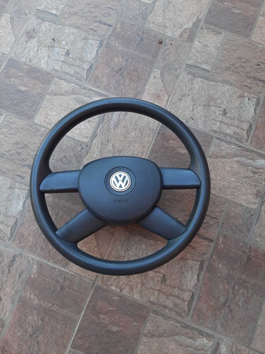 Vând volan VW+airbag golf passat polo touran