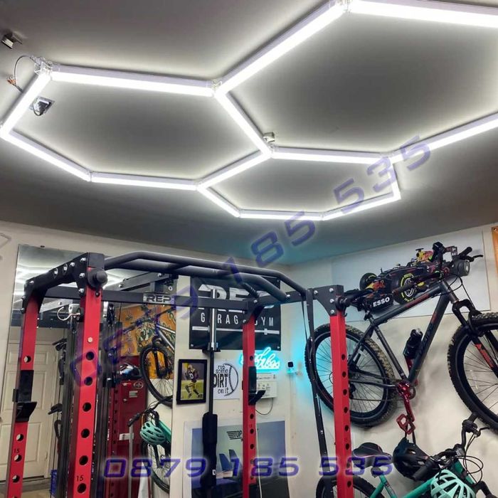 LED панели Пчелна пита осветлениеинтериор професионална работа таван