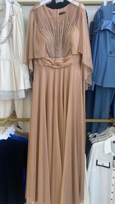 Продам вечерние платье