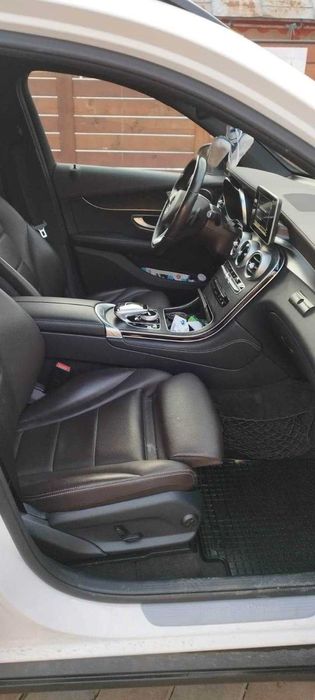 Mercedes Benz GLC 250 4MATIC 2017