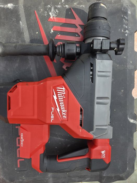 Milwaukee m18 fuel