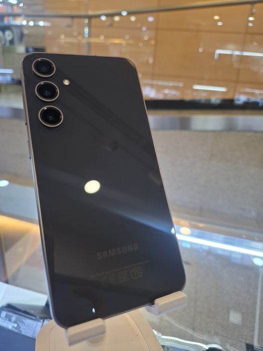 Samsung S23 FE 8/128 gb