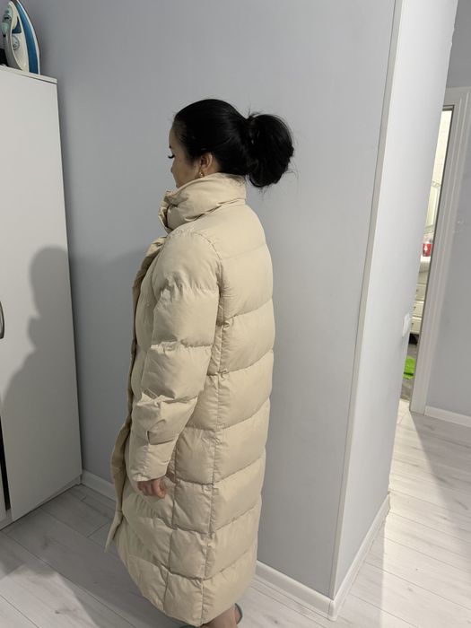 Продам женскую куртку пуховик