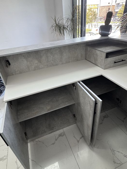 Ресепшен для бизнеса, места для учебы