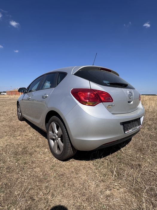 Opel Astra  1.6 Impecabila