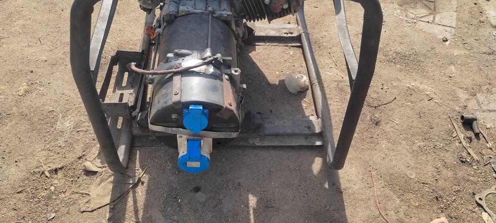 Продам Бензиновый Генератор Alteco