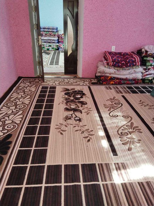 Уй сотилади, 8 сотих, 5-хонали, ремонт килинган