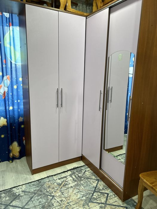 Продам спальный гарнитур