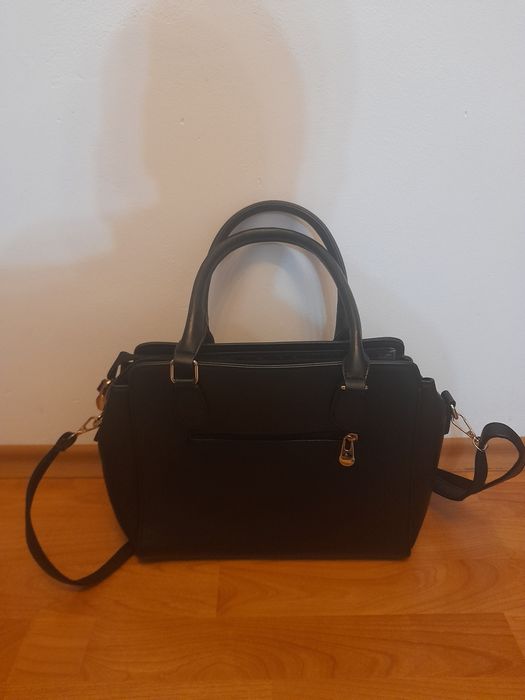 Дамски чанти нови