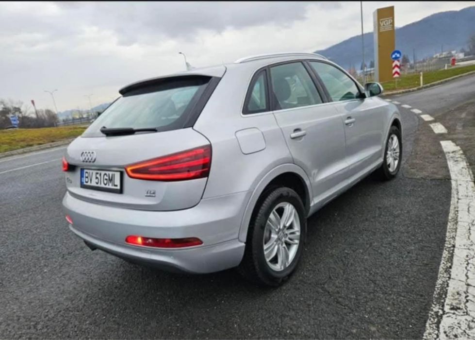 Vând Audi Q3  2014 2.0 TDI