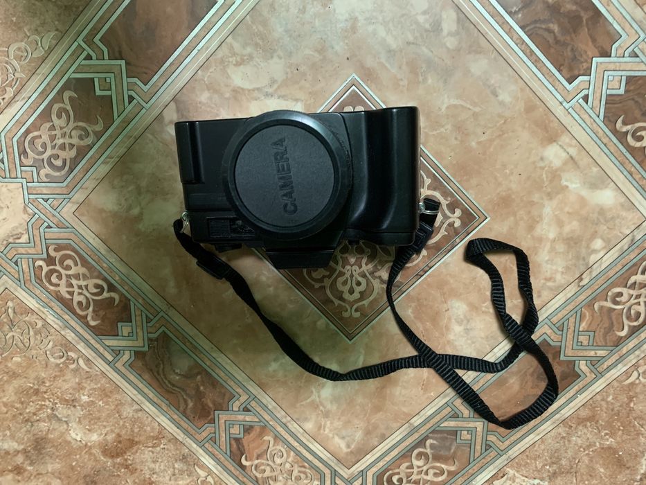 Фотоапарат пленочный японский