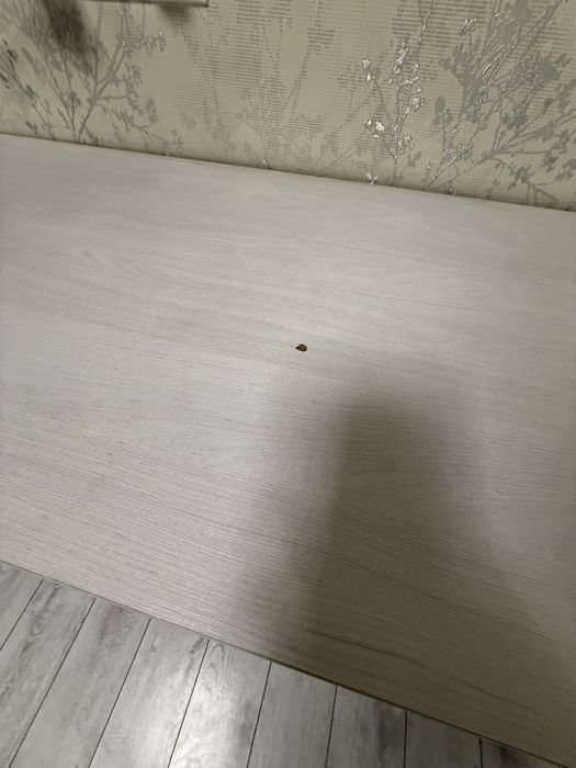 большой рабочий стол