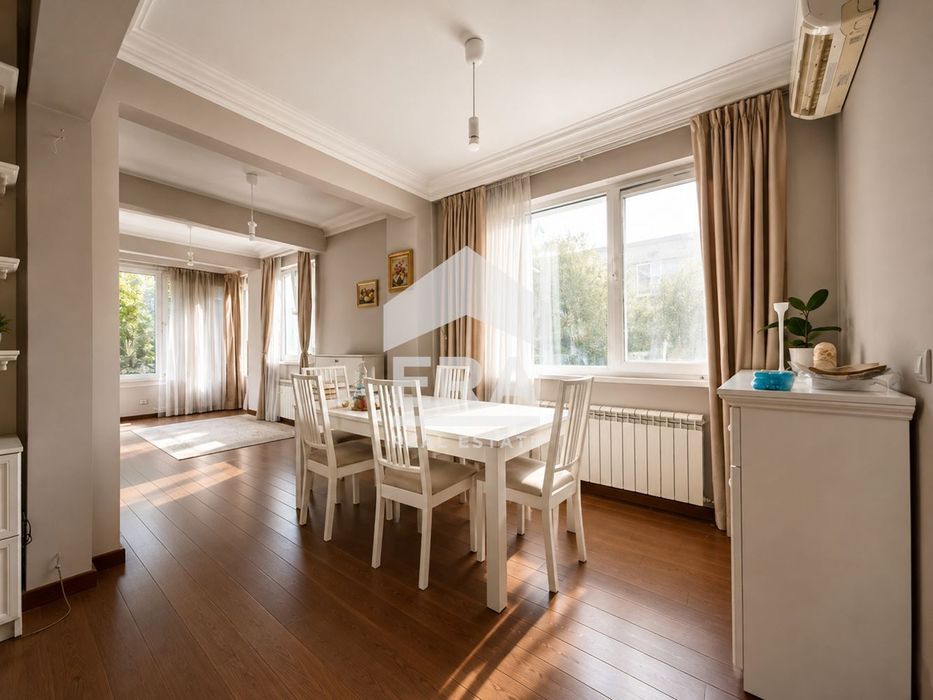 Дава се под наем Тристаен апартамент в София, Лозенец - 120 кв.м за 1100 € - Снимка #1