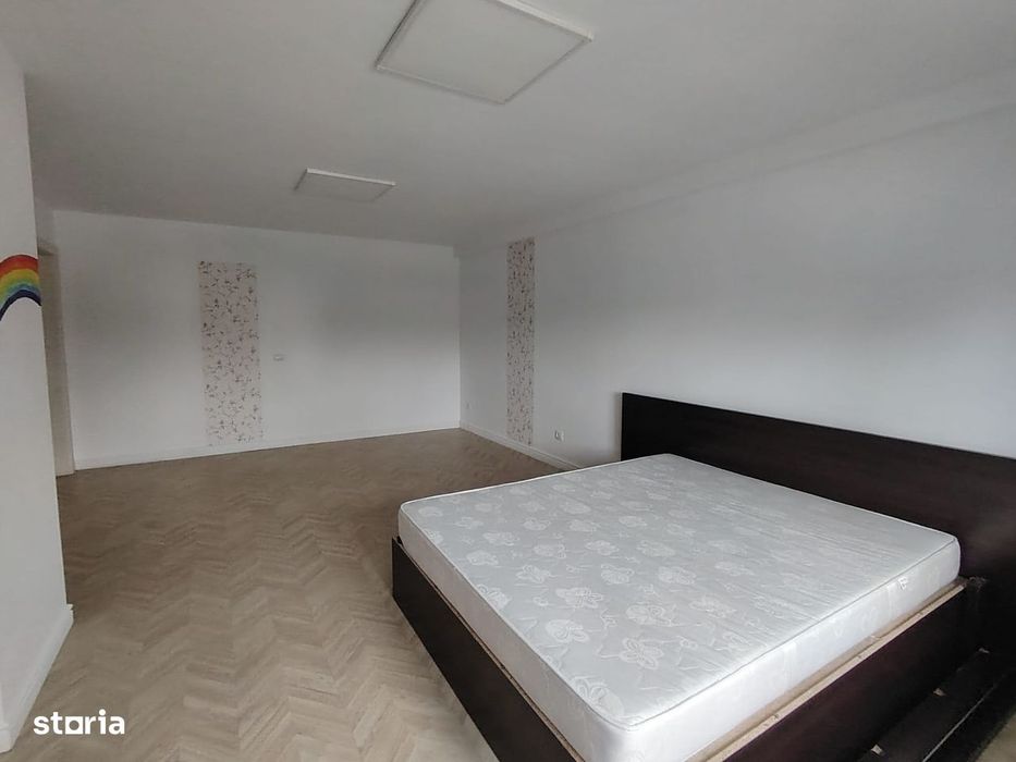 Apartament 3 camere, capat CUG, langa statia de autobuz, AC, parcare