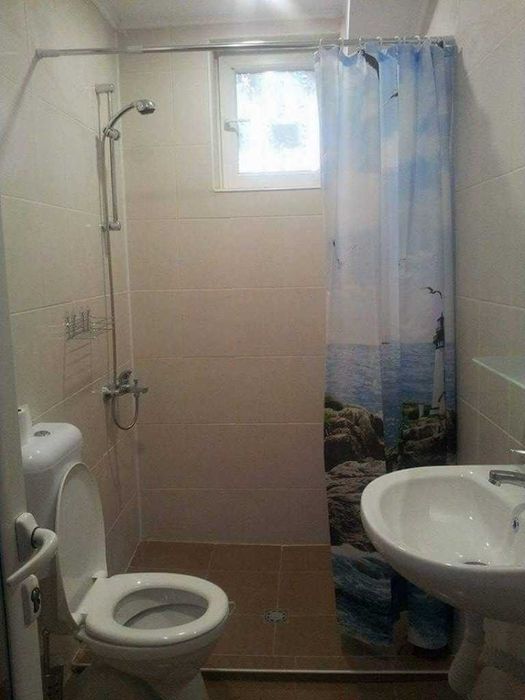 Дава се под наем Двустаен апартамент в Карлово - 48 кв.м за 229.5 € - Снимка #2