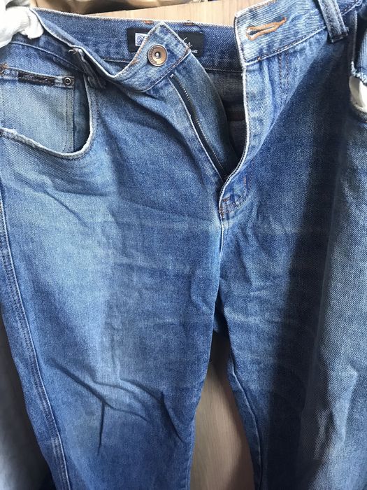 Джинсы разных размеров