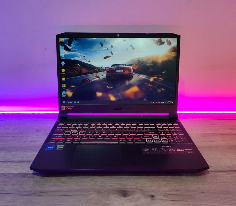 Acer Nitro 5 | i7-11800H / GTX 1650 / 144Hz / A'lo holatda