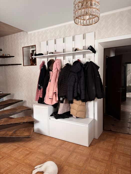 Дом, Красный партизан