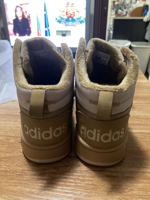 Мъжки оригинални маратонки Adidas Hoops 3.0 Mid Wtr