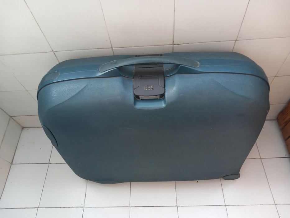 Куфар пътнически и кабинен Samsonite 250 евро