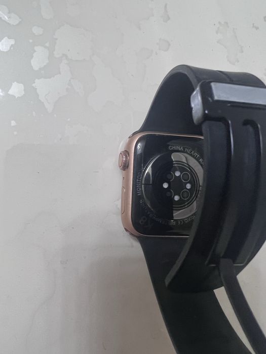 Продам часы новые