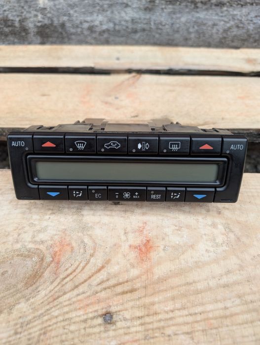 Автозапчасти Mercedes-Benz E-klasse W210