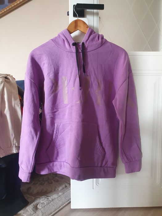 Худи и трико за 1500 тенге.