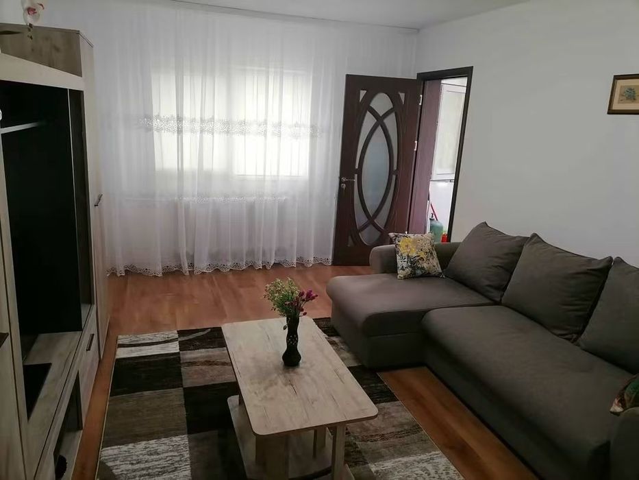 Apartament zona Far