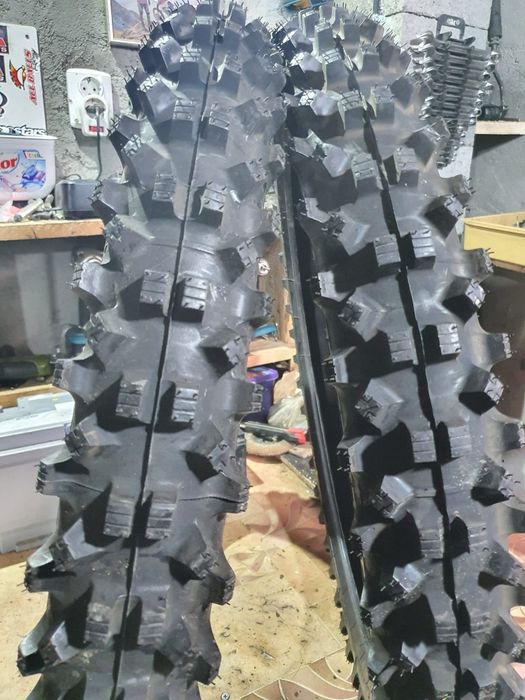 90 90 21 Michelin 90/90/21 NOU