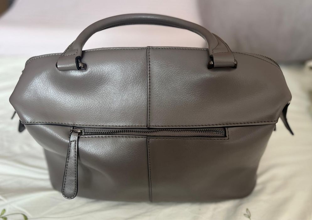Серая сумка Furla