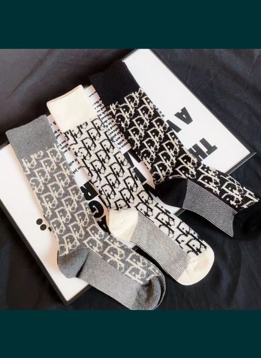 Дамски  красиви чорапи