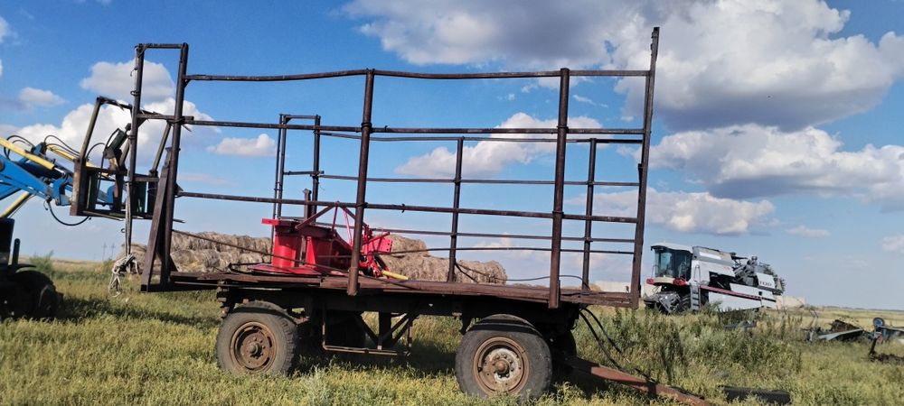 Продам сеновозка ПТС-4