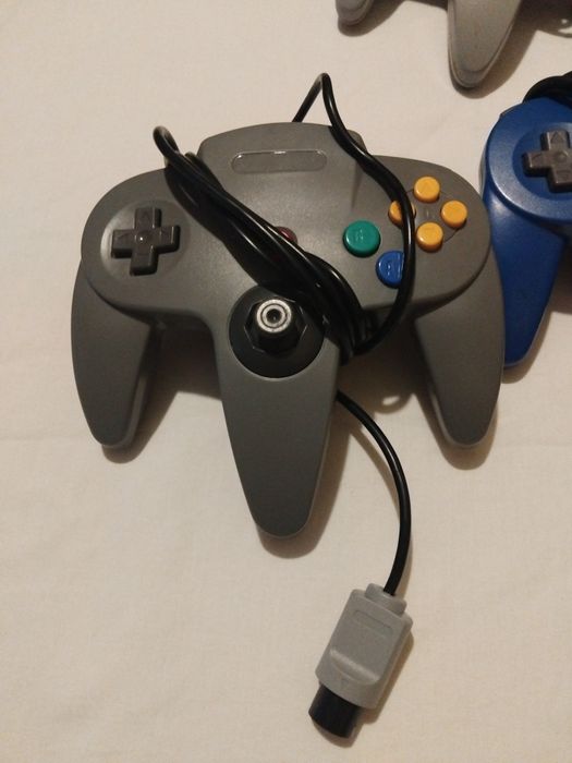 Nintendo 64 джойстици N64 joysticks