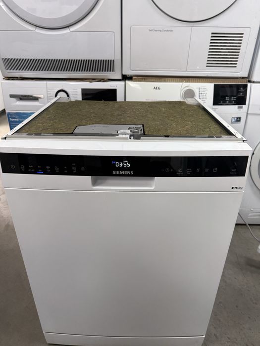 Съдомиялна машина за вграждане Siemens IQ500 60см